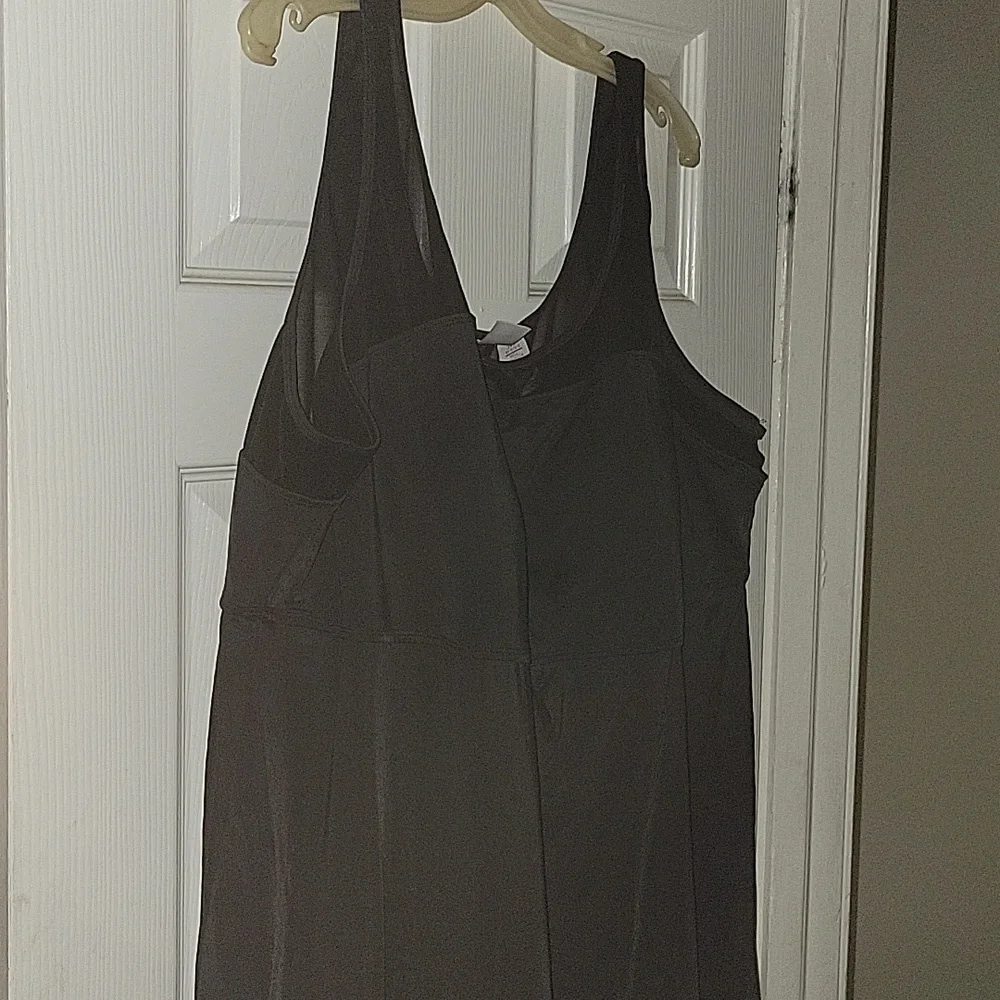Tankini - Picture 1 of 6
